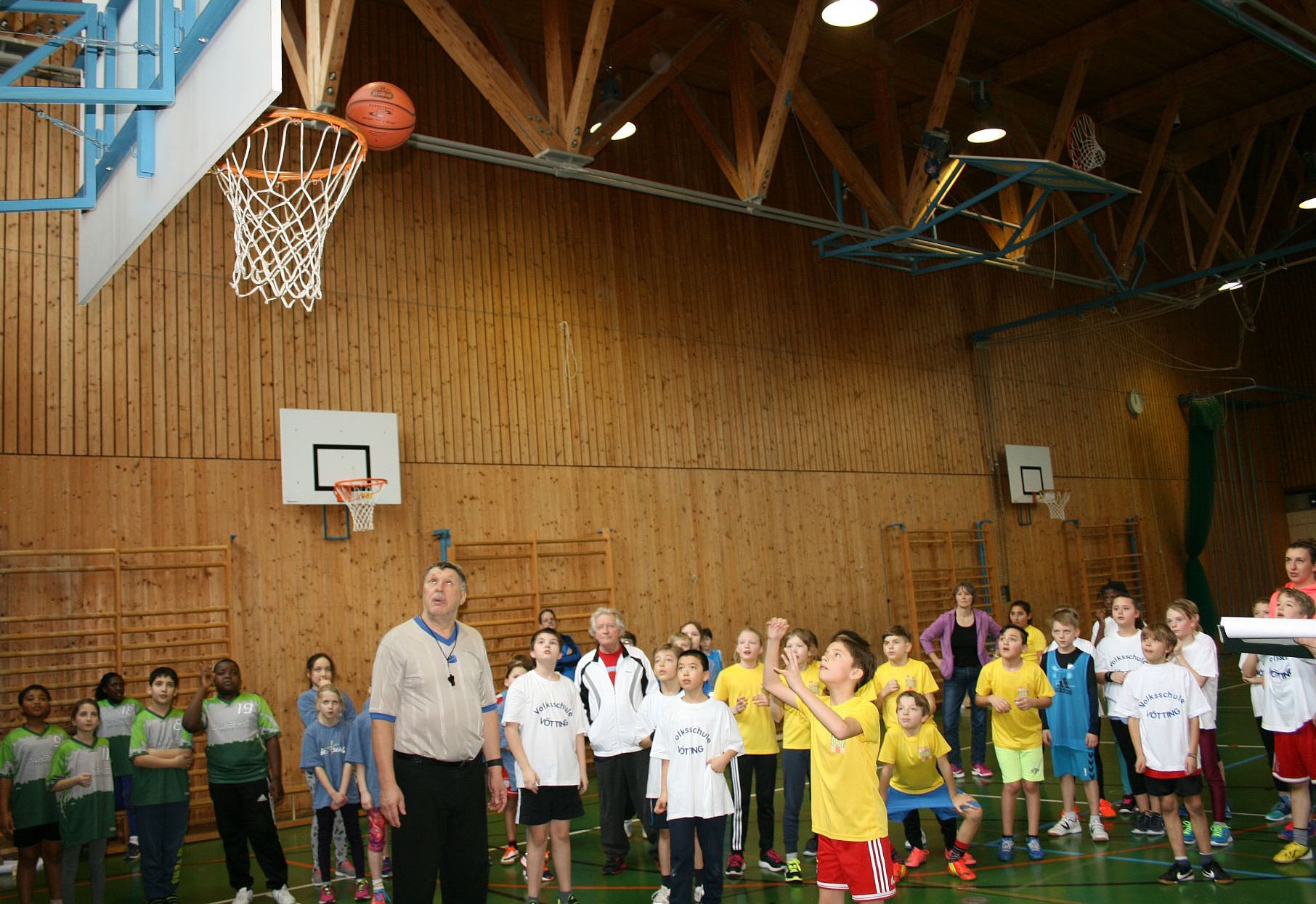 2017-03-schulmeisterschaften-basketfreiwurf